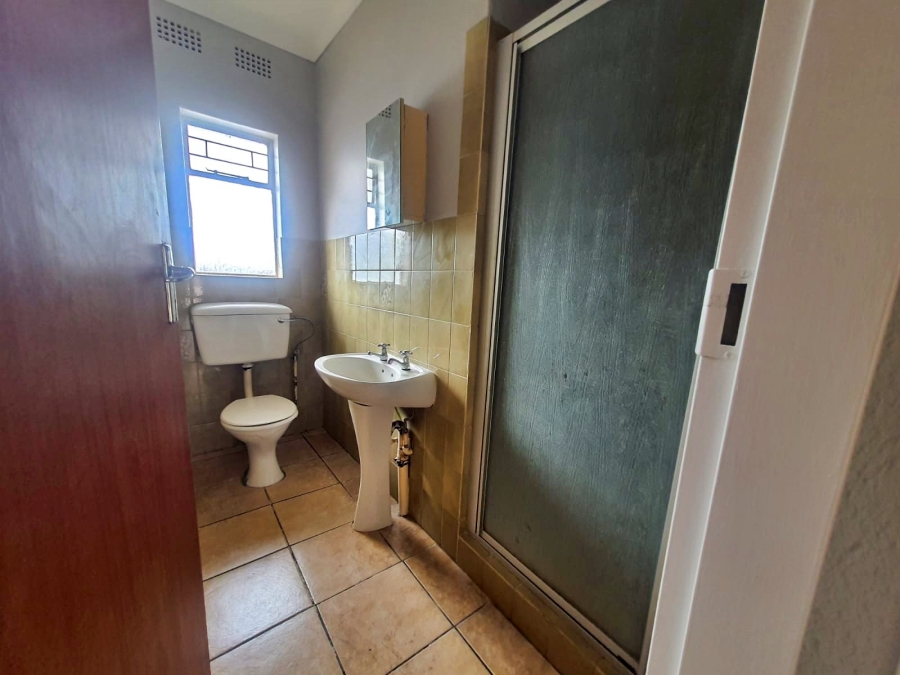 2 Bedroom Property for Sale in Potchefstroom North West